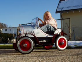 Kinder Auto
